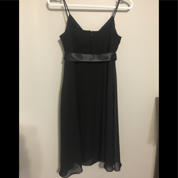 Black dress - Picture 2 of 3